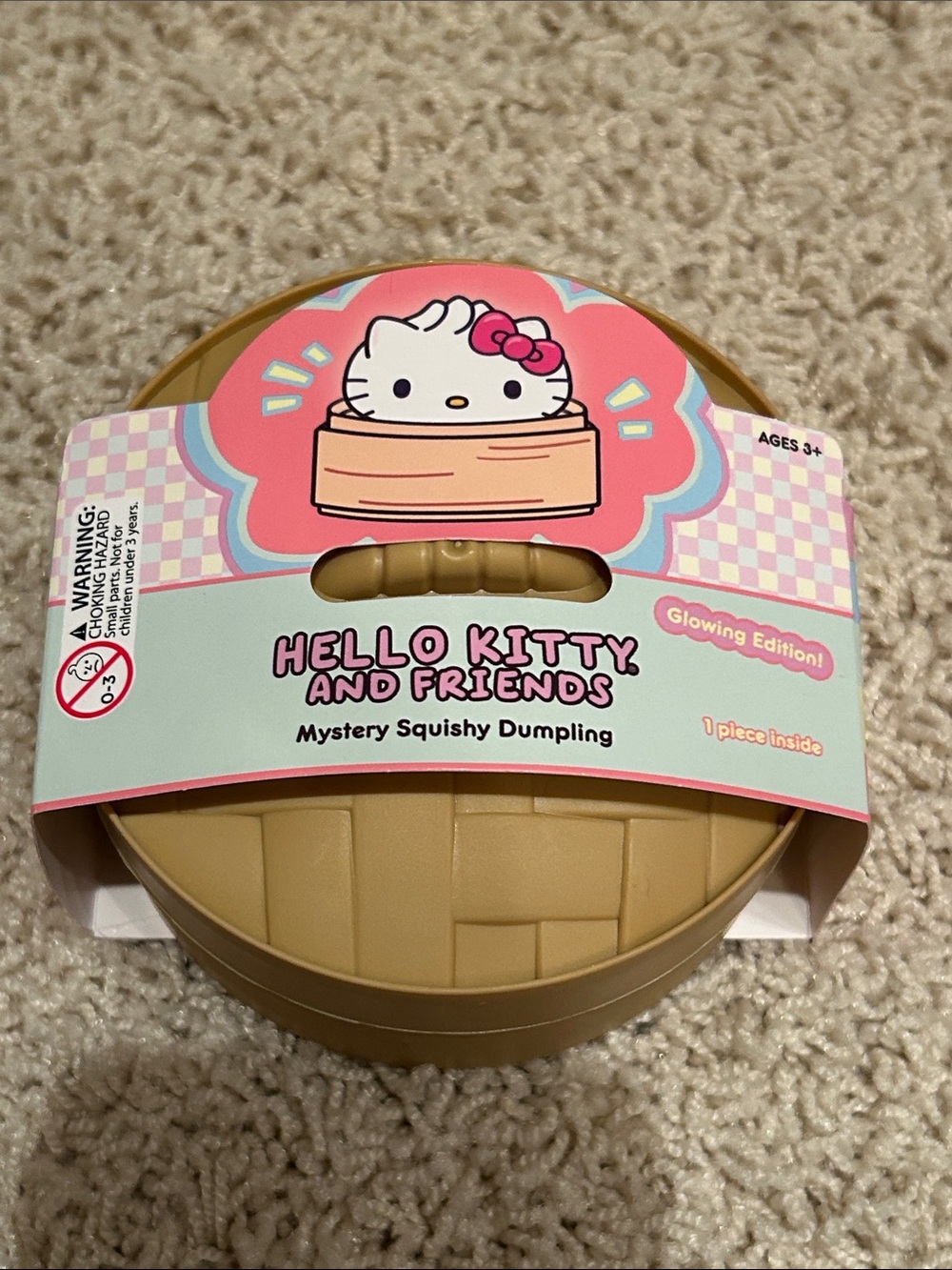 Hello Kitty Glowing Mystery Dumpling Party Favor